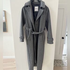 Abercrombie & Fitch wool blend coat